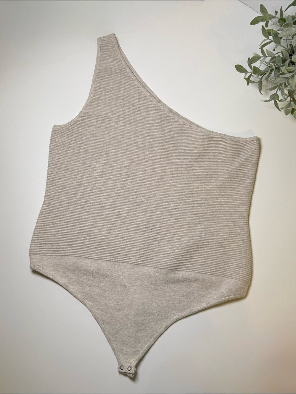 Abercrombie & Fitch Asymmetrical One-Shoulder Ribbed Bodysuit Women's Size XL